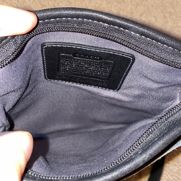 Coach Crossbody Bag - Picture 4 of 5